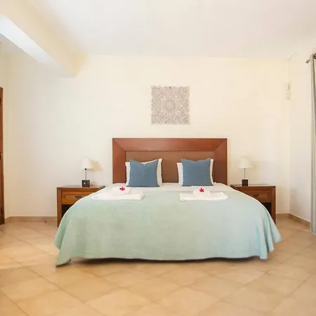 Villa In Salgados Algarve Holiday home *