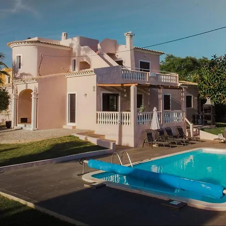 Villa In Salgados Algarve Hébergement de vacances *
